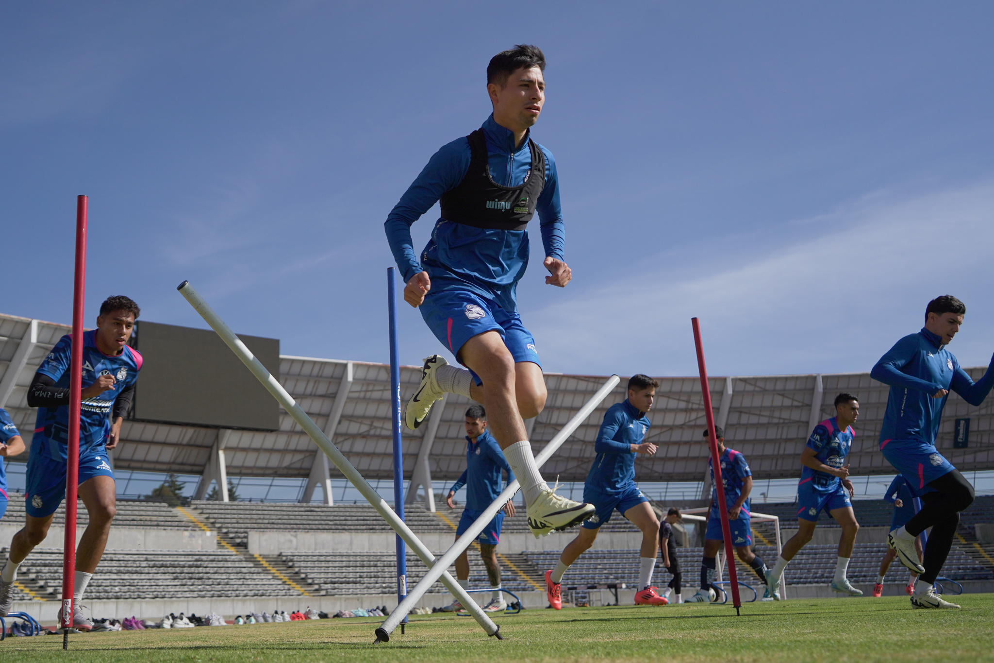 El Club Puebla presenta a sus dos primeros refuerzos para el Torneo Apertura 2025 BRAYAN GARNICA (2)