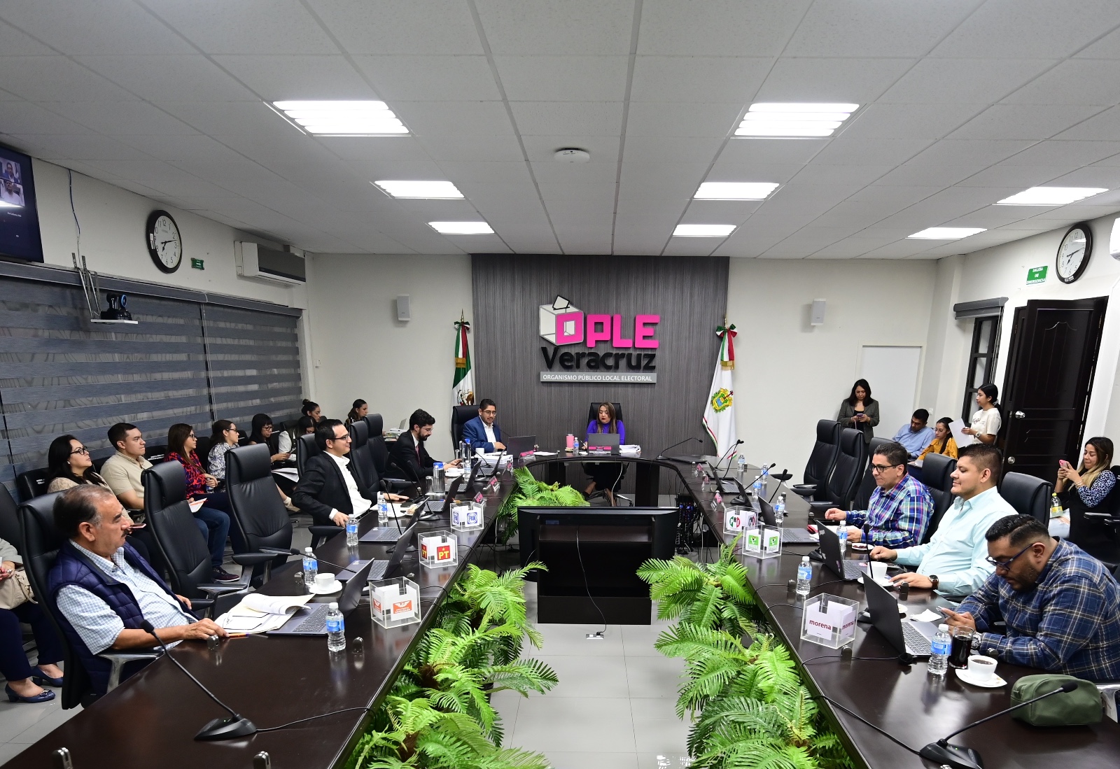 OPLE Veracruz garantiza la Paridad en candidaturas de ayuntamientos del PELO 2024-2025 OPLE