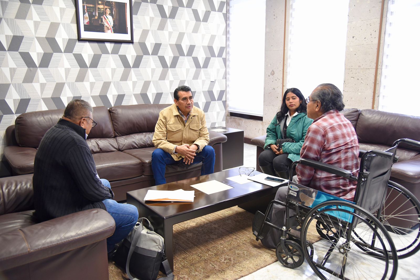 Inaugura presidente de la Jucopo miércoles de atención ciudadana Esteban Bautista