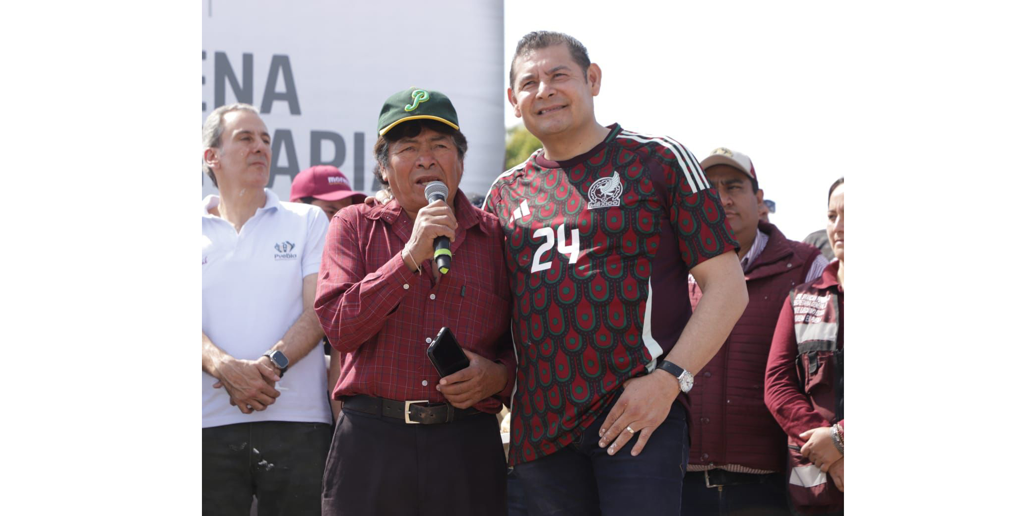 Para trabajar no hay distingo político: Alejandro Armenta Armenta Mier