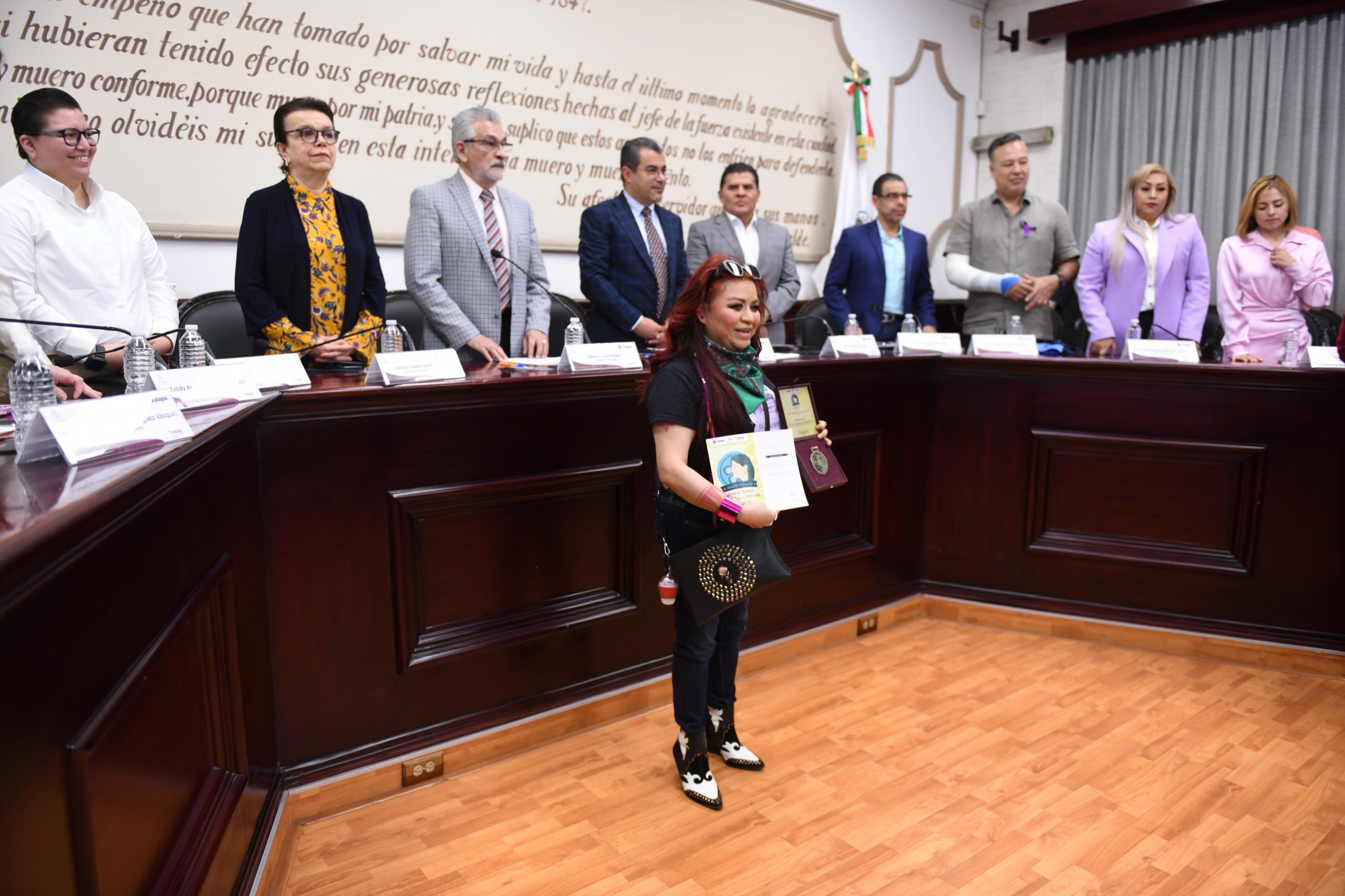 Reconoce Cabildo trabajo en favor de la igualdad y los derechos de la mujer WhatsApp Image 2025-03-07 at 12.27.20