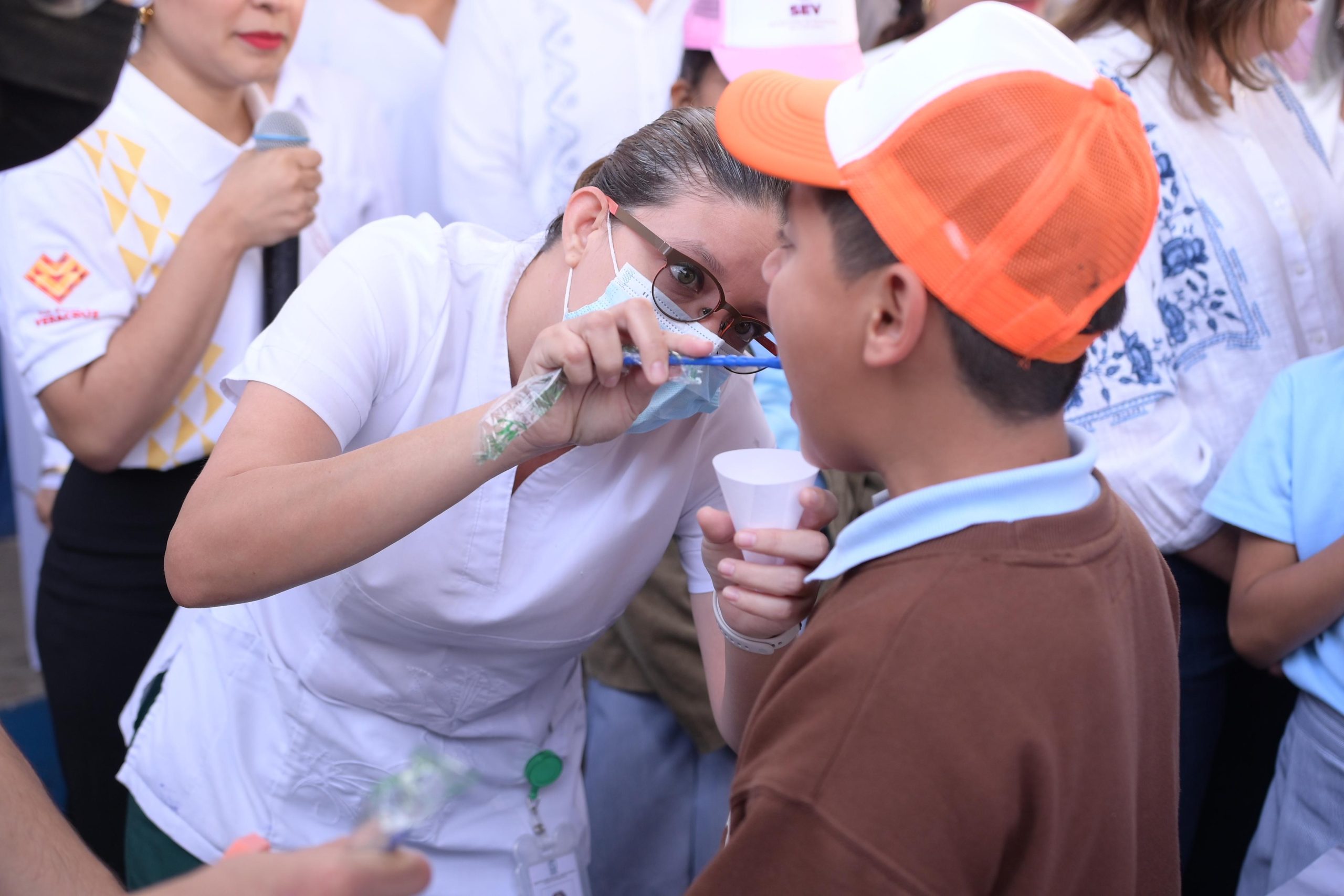 Veracruz lidera iniciativa nacional para mejorar la salud escolar con Vive Saludable, Vive Feliz salud bucal