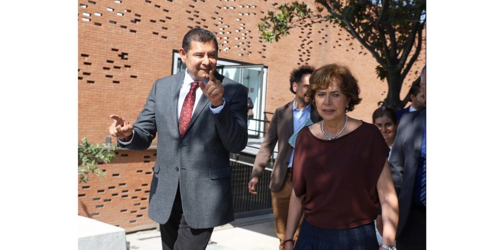 Armenta Mier y Rosaura Ruíz