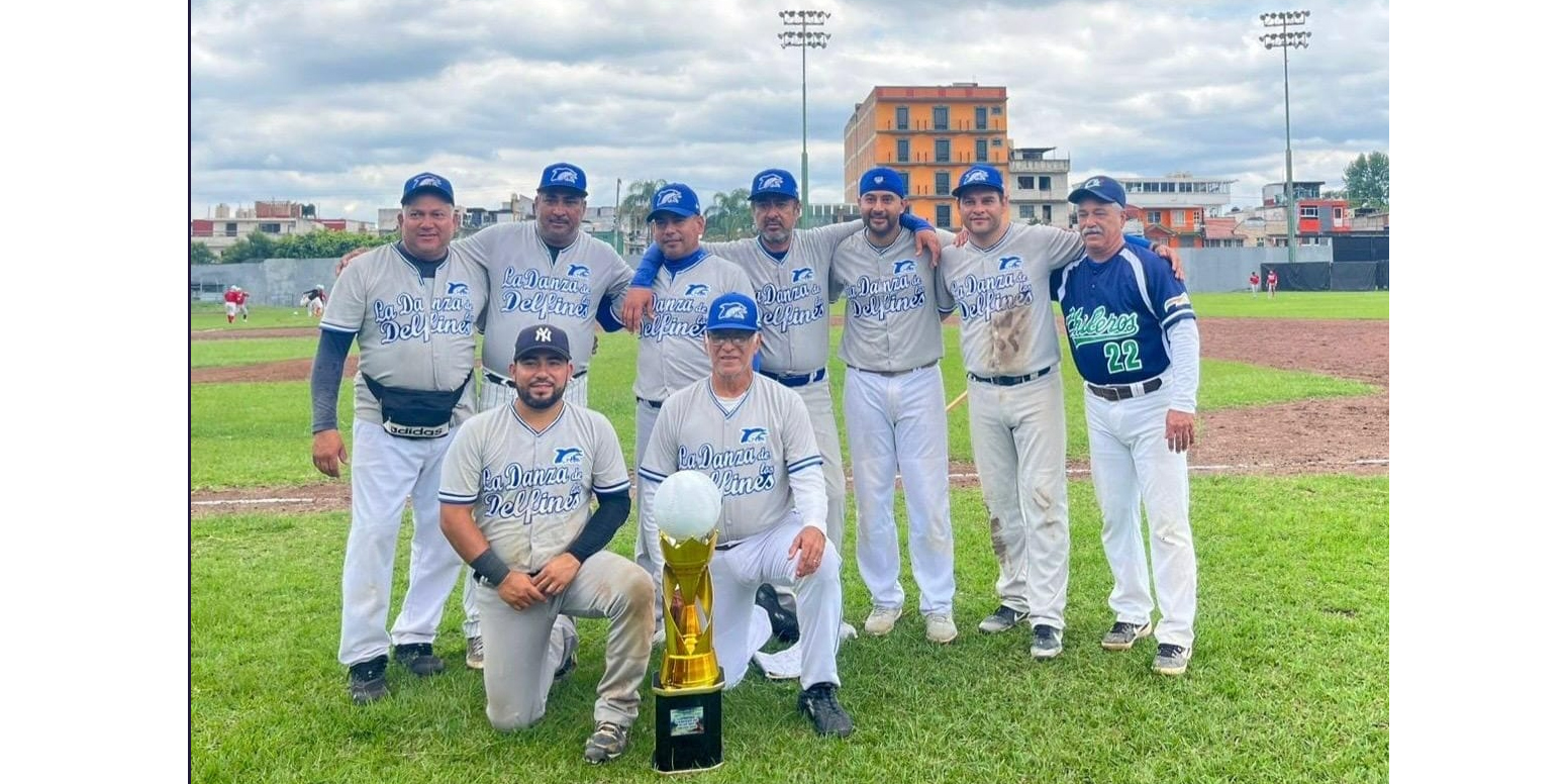 Danza de los Delfines