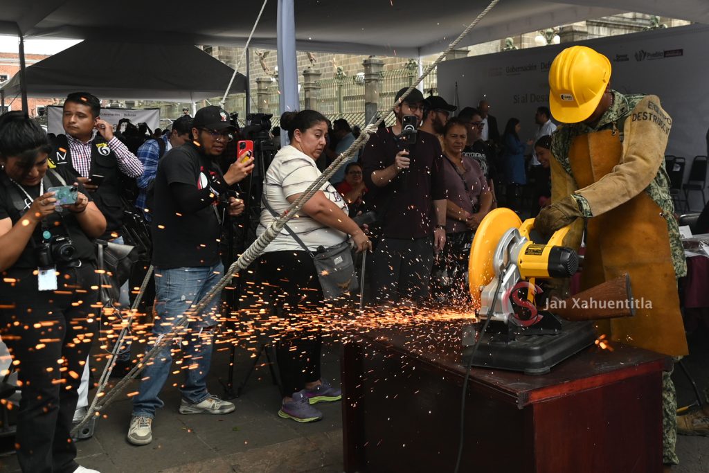 Destrucción armas-05