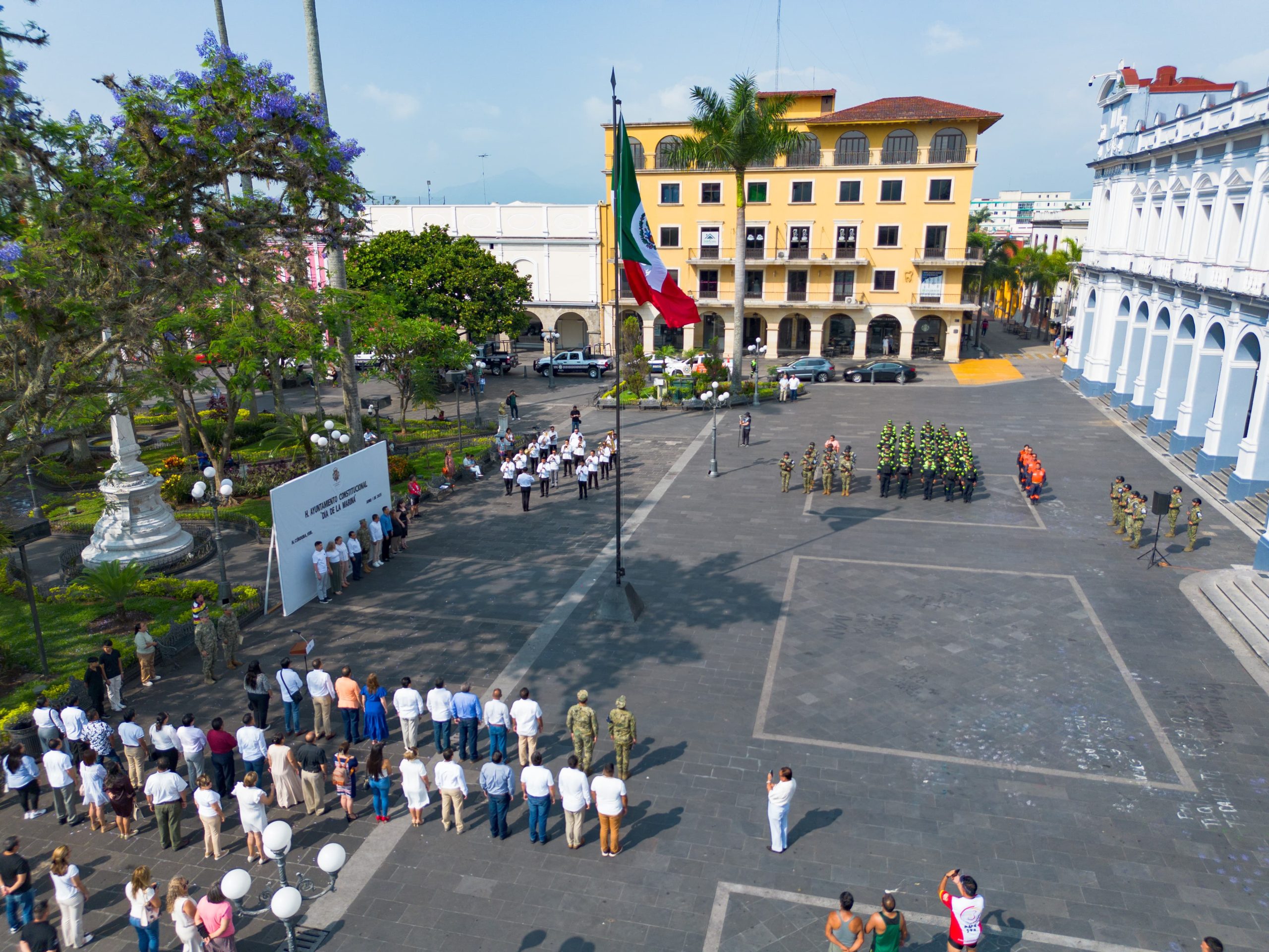 Conmemoran autoridades municipales Día de la Marina Nacional WhatsApp Image 2025-06-01 at 11.00.27