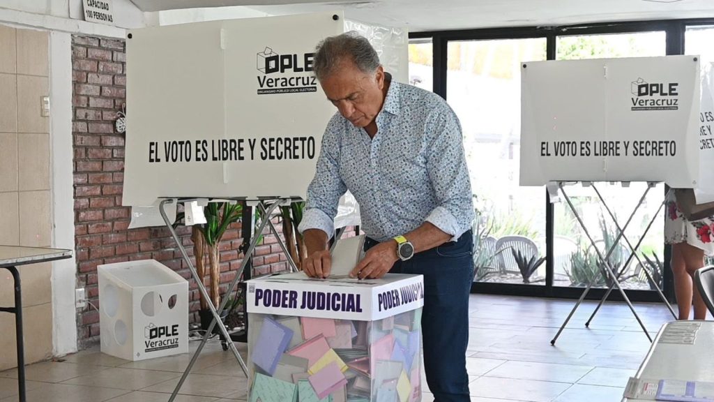 Yunes Linares