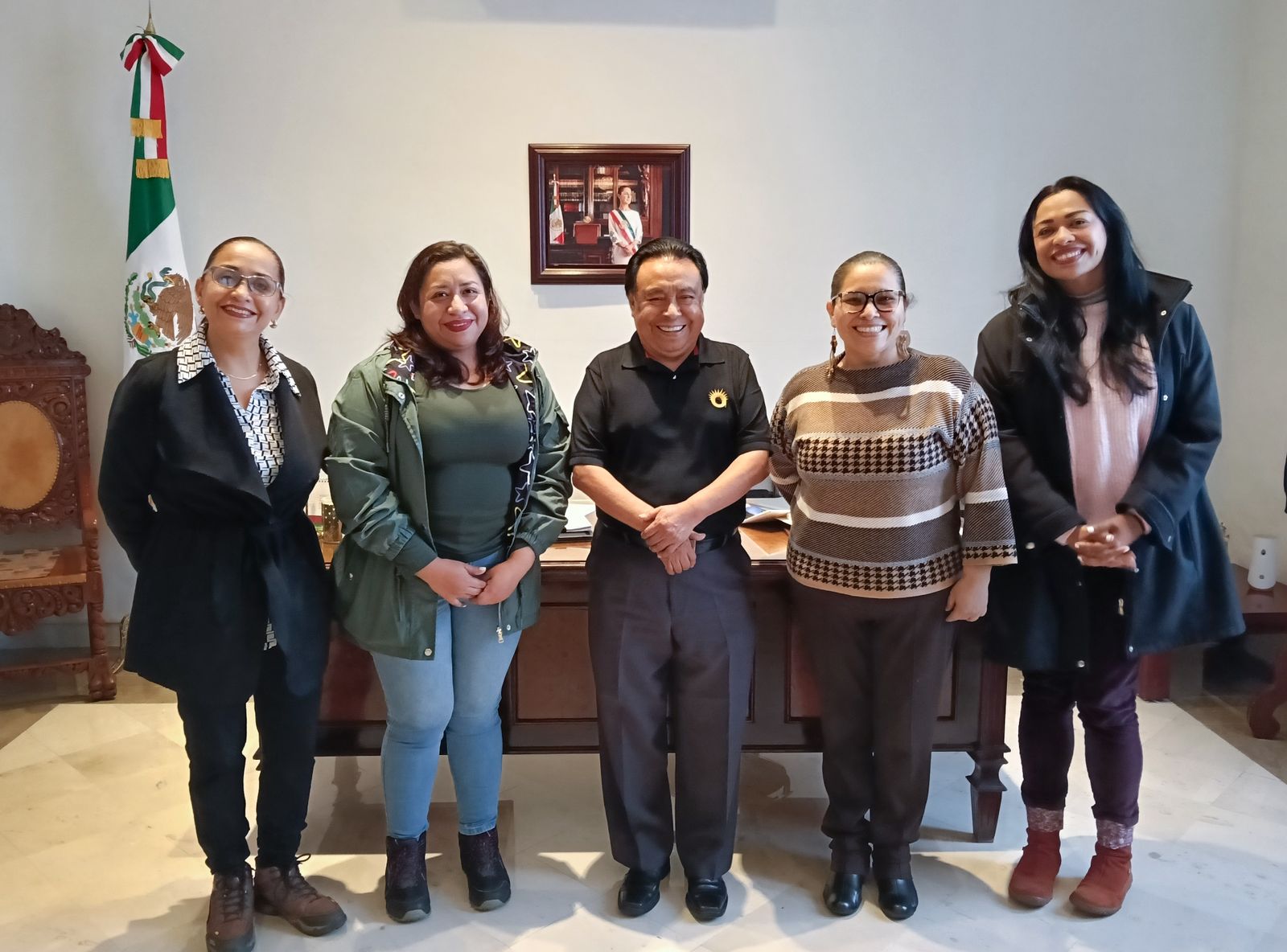 Conjuntarán acciones Ayuntamiento y Centro Libre para bienestar y empoderamiento de las mujeres WhatsApp Image 2025-06-20 at 14.14.47