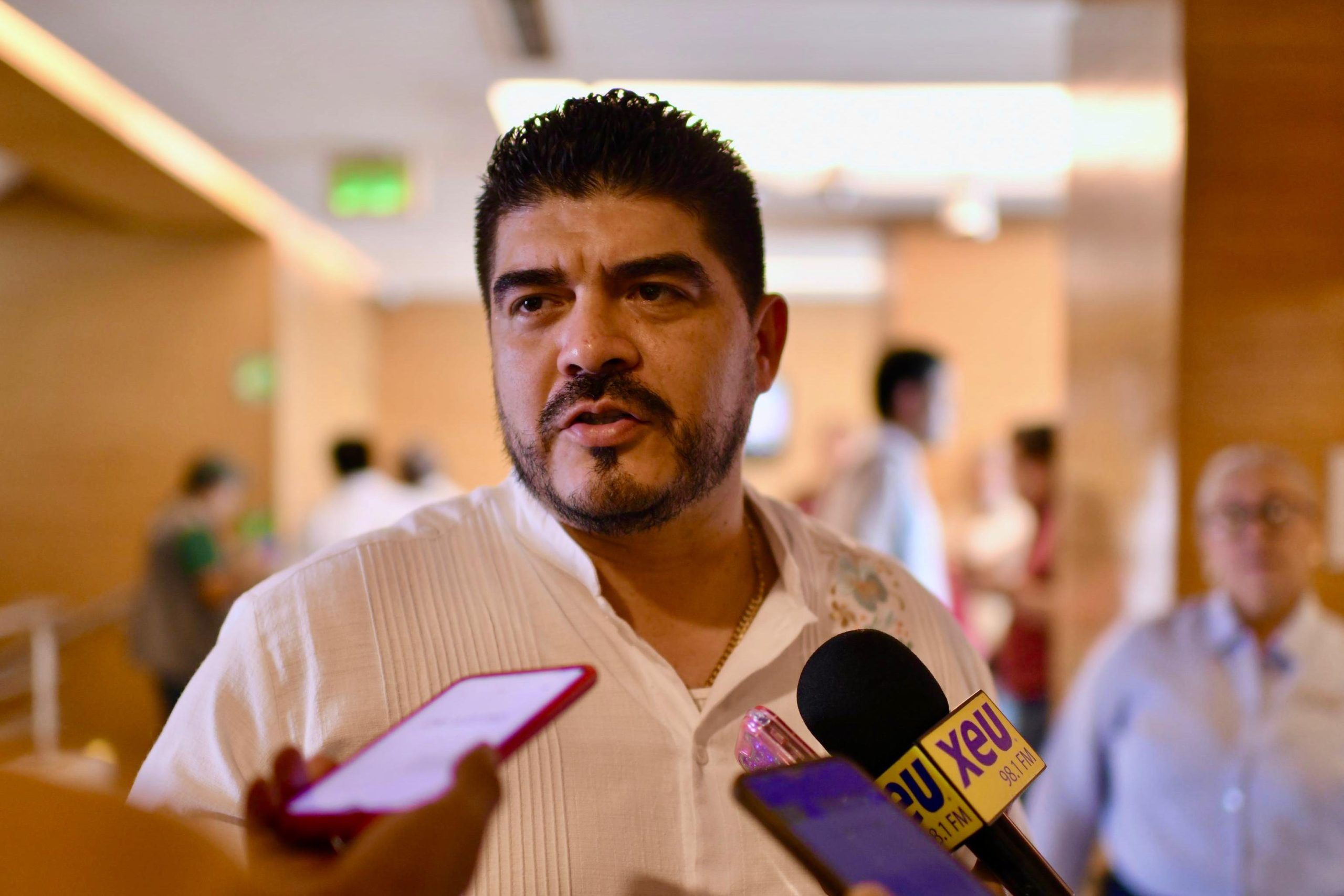 Zenyazen Escobar defiende reformas en seguridad y derechos laborales: “Necesitamos herramientas reales contra el crimen” WhatsApp Image 2025-06-29 at 10.24.45 PM