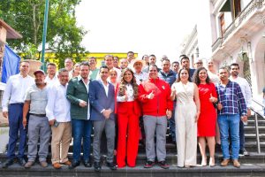 Arana y alcaldes electos PRI