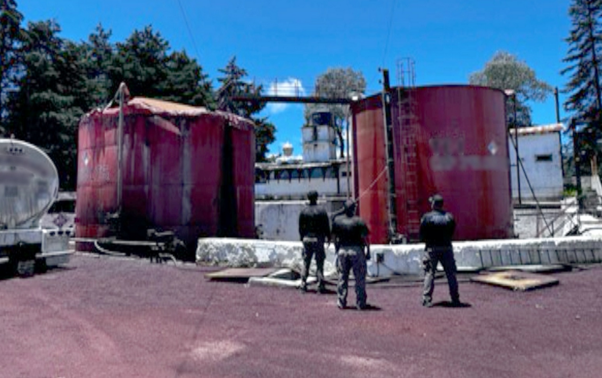 Asegura la FGR casi un millón de litros de hidrocarburos en Las Vigas Captura de pantalla 2025-07-08 153753