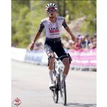 Isaac del Toro escribe historia, tras ganar la segunda etapa del Tour de Francia