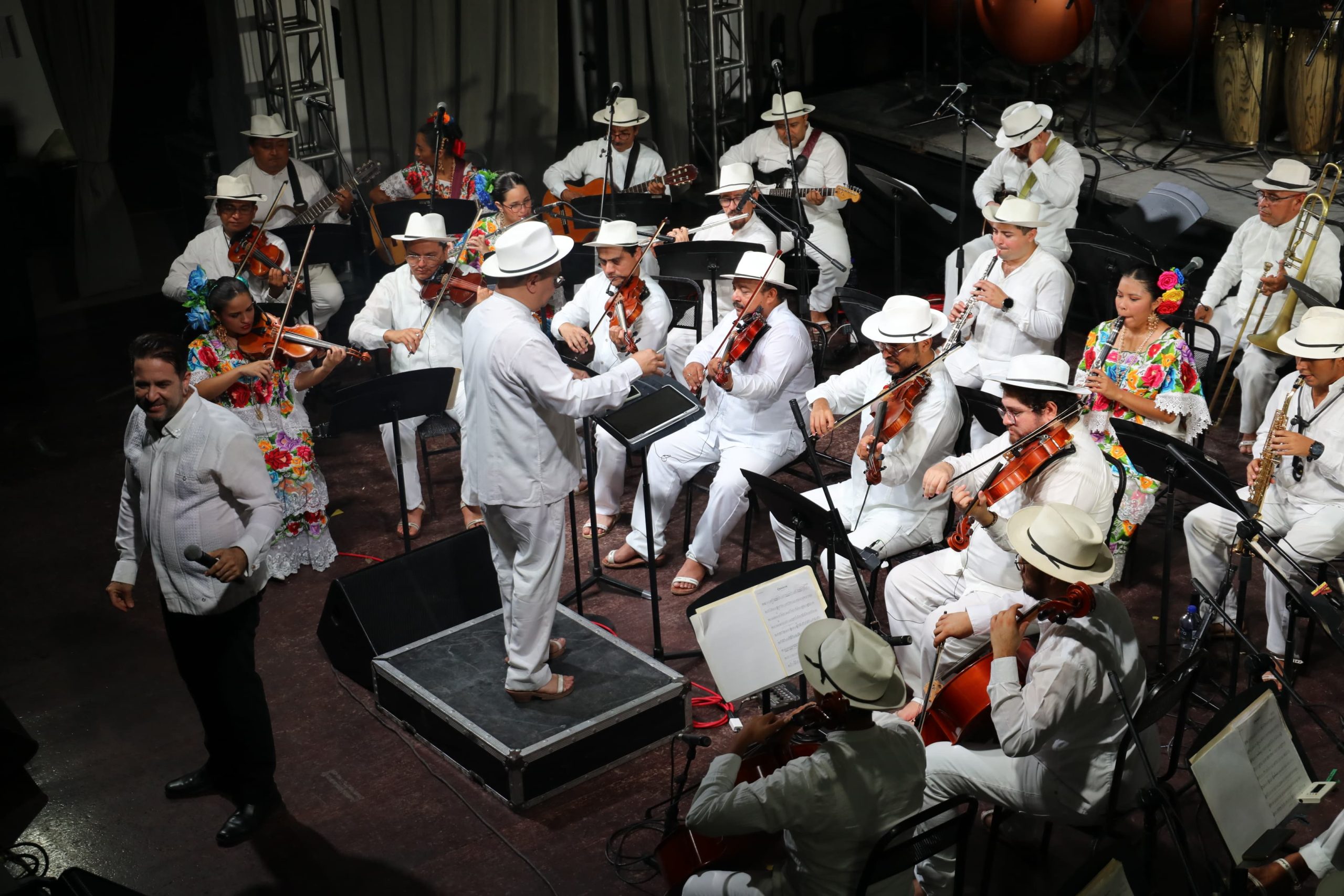 Orquesta Típica Yukalpeté