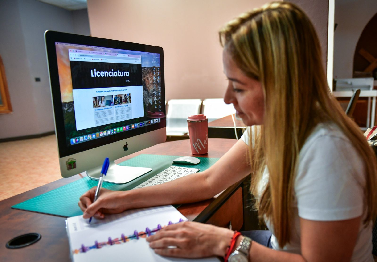 Brinda Ayuntamiento impulso permanente a la educación educación-licenciatura