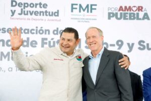 Ivar Sisniega y Armenta