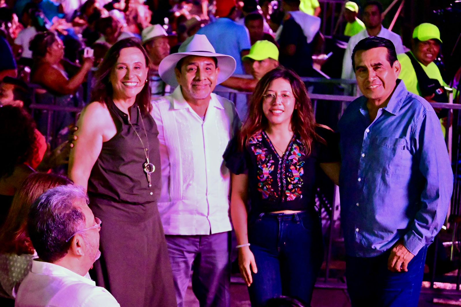 Cultura y desarrollo comunitario, claves para fortalecer el sur de Veracruz: Esteban Bautista WhatsApp Image 2025-08-16 at 1.00.11 PM