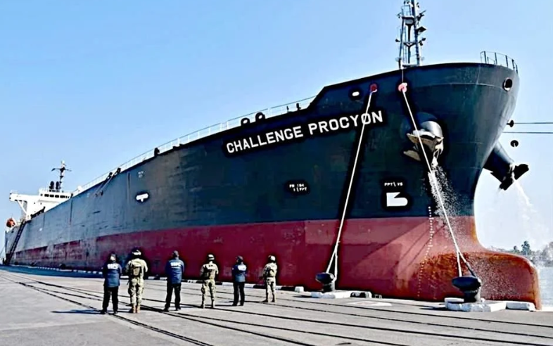 Buque marino
