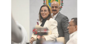 Rocío Nahle y Ricardo Ahued