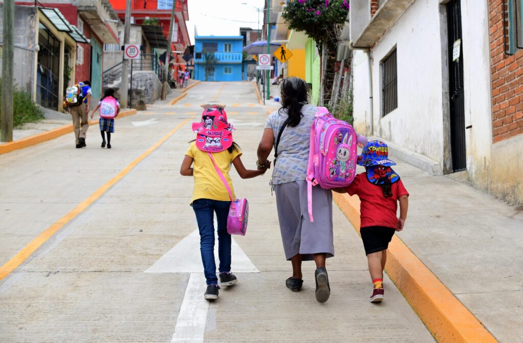 Pavimentación-madre-hijos