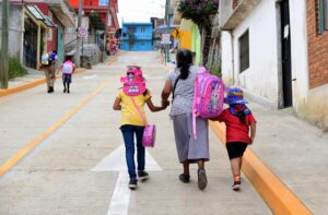 Pavimentación-madre-hijos