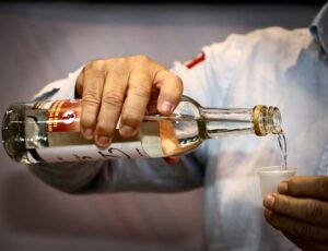 mezcal-alcohol-bebida alcohólica