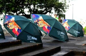 sombrillas turísticas