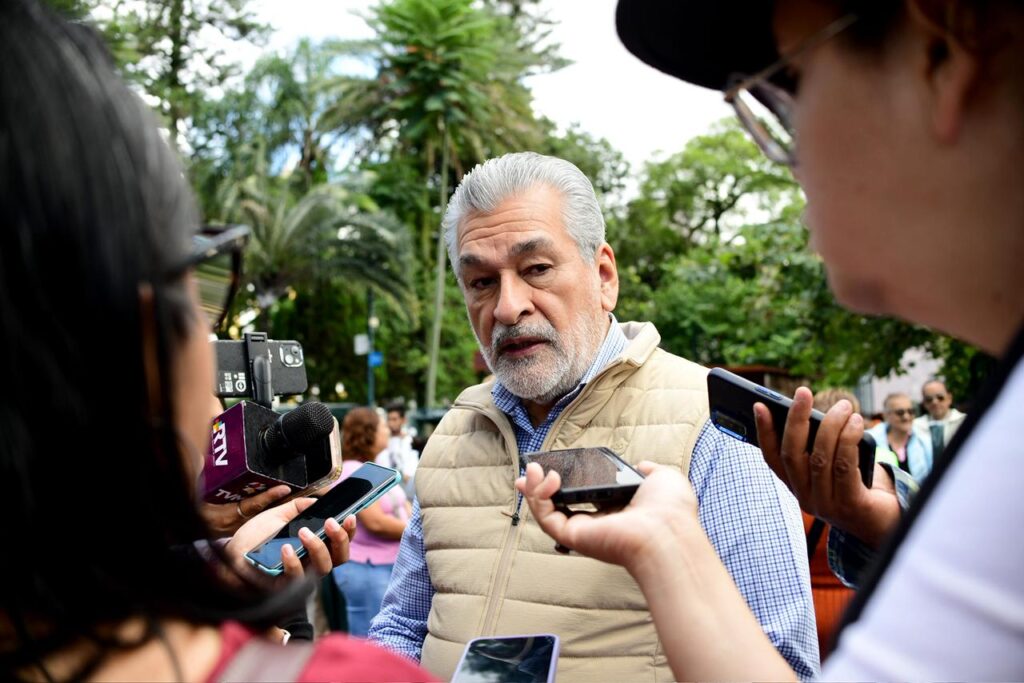 Alberto Islas