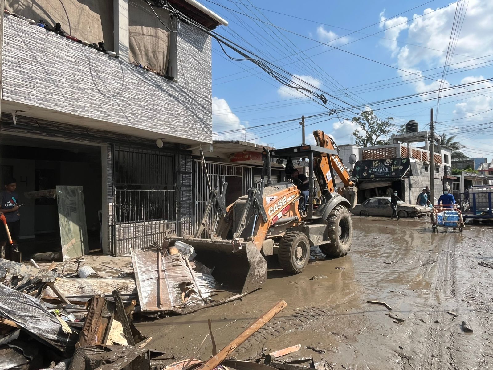 damnificados-inundaciones