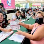 Federación y Veracruz cumplen compromiso y respaldan a damnificados de Poza Rica