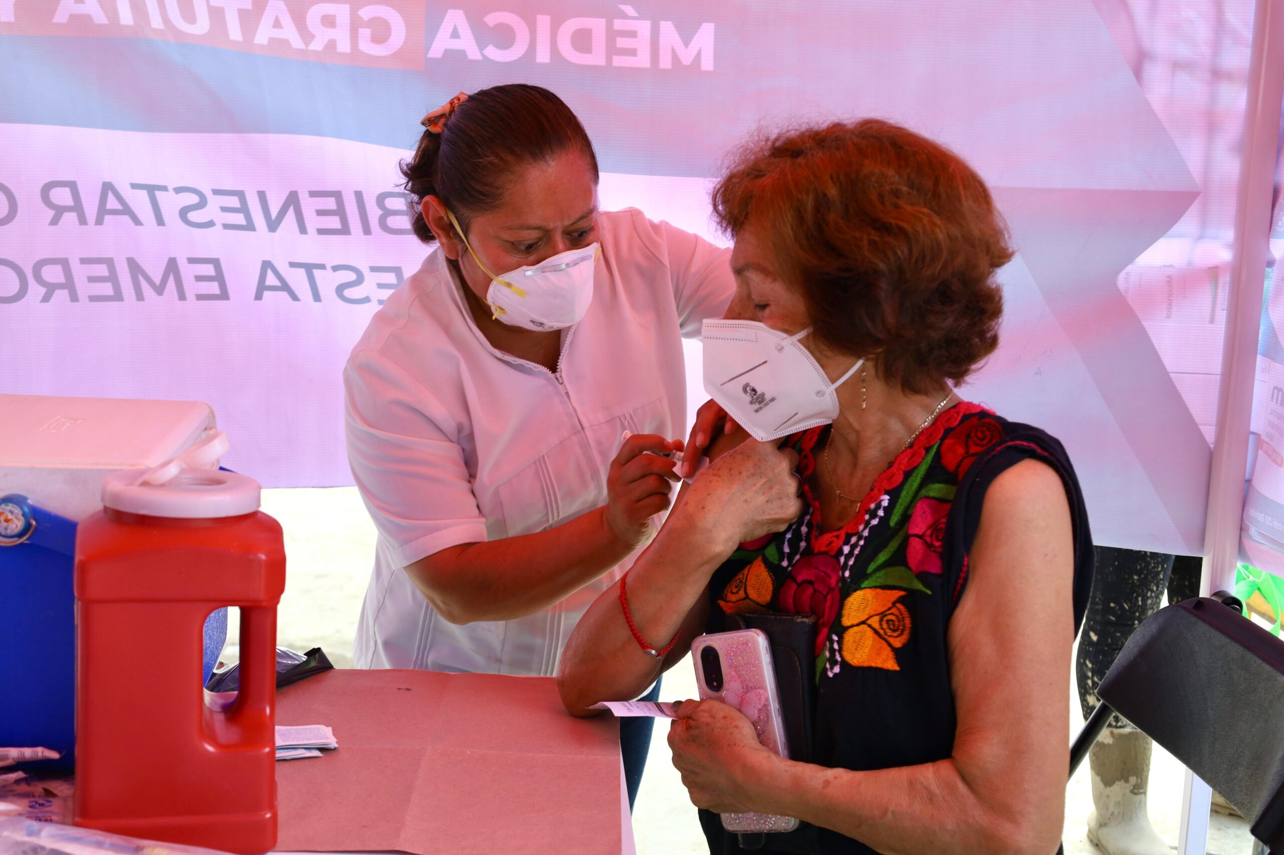 Vacunas, medicamentos y atención médica garantizados a la población de la zona norte atención médica