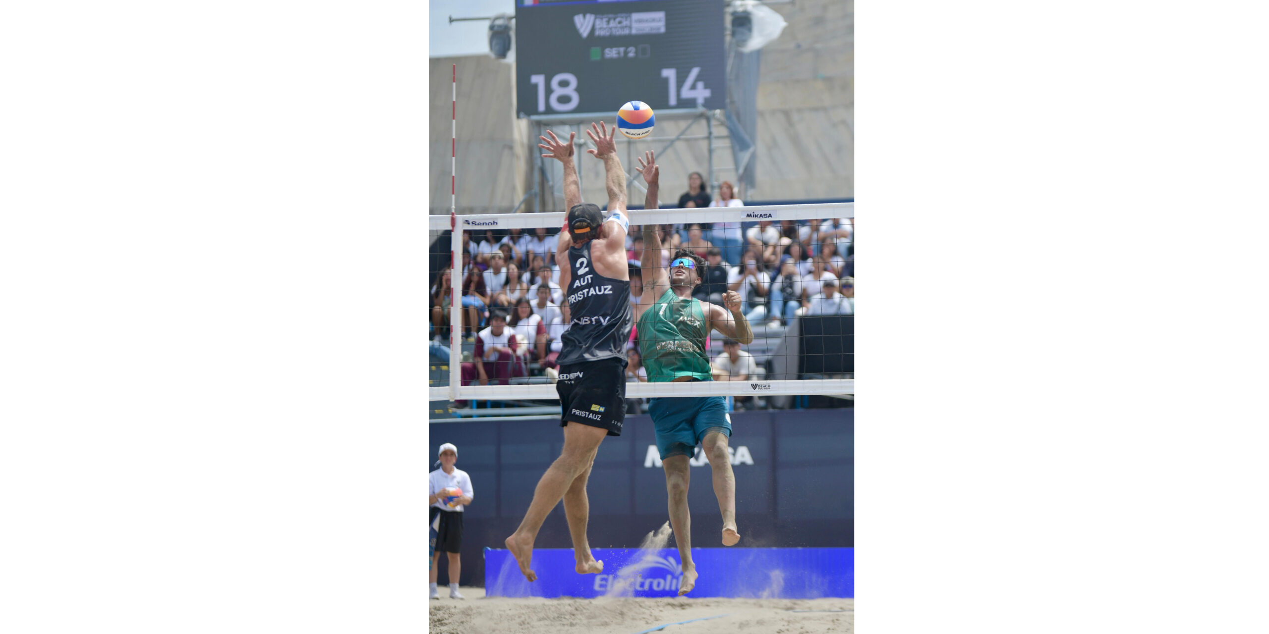 Vargas Lares y Ayala Herrera llevan a México a octavos del Challenge Veracruz voleibol