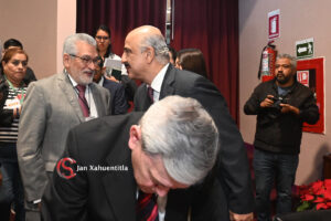 Ahued y Alberto Islas