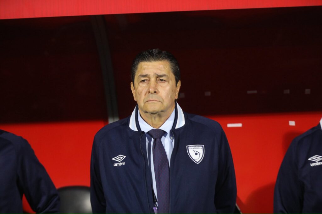 Luis Fernando Tena-01