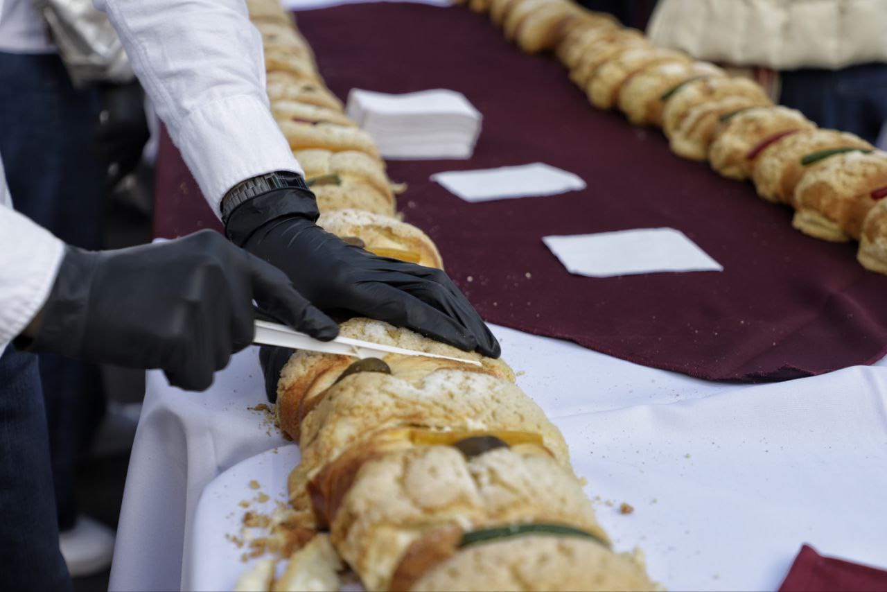 DIF Puebla Capital buscará superar récord Guinness con rosca de Reyes monumental rosca de reyes
