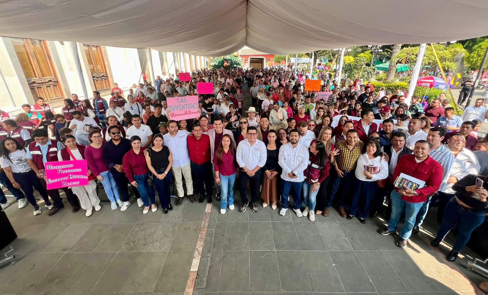Llenos totales en Asambleas Informativas de Esteban Ramírez Zepeta en Coatepec y Huatusco WhatsApp Image 2026-01-11 at 09.37.35