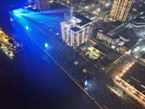 macro plaza-concierto