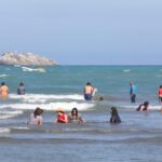 Turistas extranjeros encuentran en Villa Rica el lugar ideal para disfrutar del mar