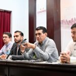Atiende diputado Esteban Bautista a representantes sindicales
