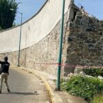 Por muro particular con riesgo de colapso en Las Fuentes, PC Xalapa emitió recomendaciones