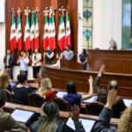 Congreso de Sinaloa aprueba licencia a Rubén Rocha; falta designar Gobernador interino