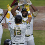 Pericos de Puebla triunfa ante Tigres de Quintana Roo