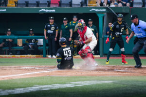 Águila vs Pericos