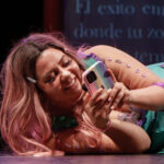 The Real Life of Samantha Pérez y Pérez, una comedia cabaret sobre ansiedad y agotamiento emocional