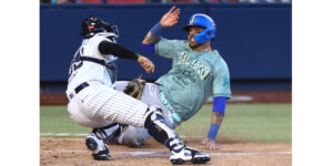 Sultanes vs Charros