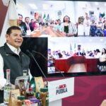Gobierno de Puebla fortalece defensa de migrantes con casas de representación y obra comunitaria Armenta