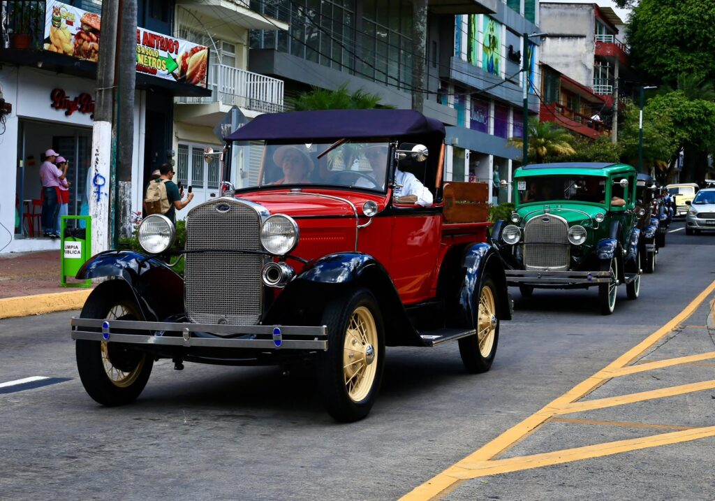 Desfile de Autos Antiguos
