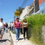 En territorio, Daniela Griego atendió demandas ciudadanas en el Infonavit Sumidero