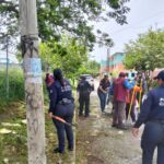 policías