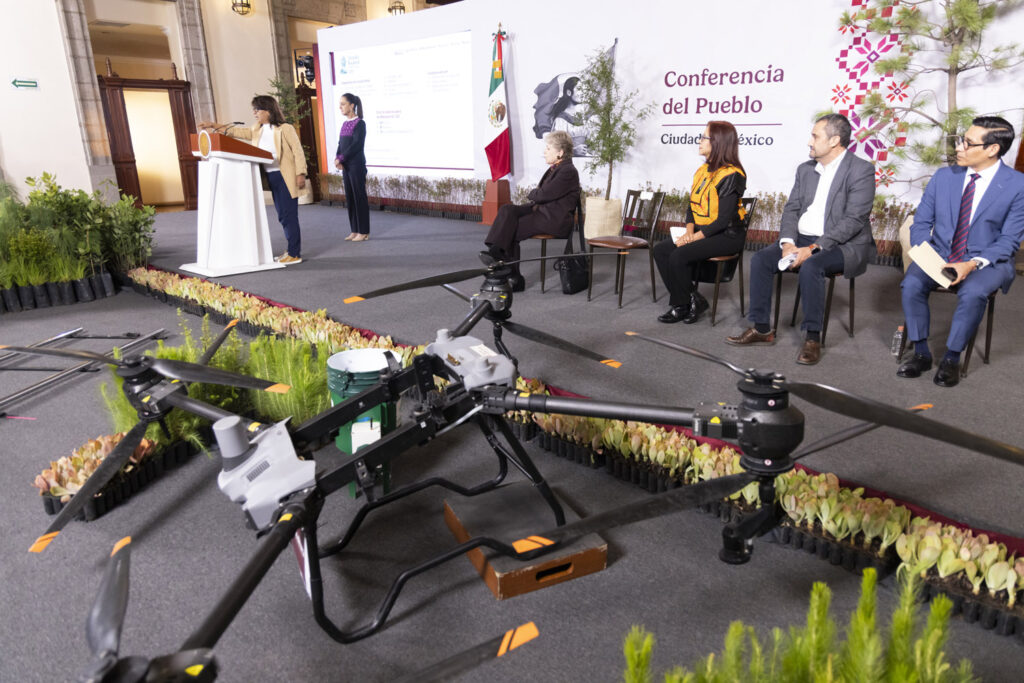 2026-08-05_Conferencia_de_prensa_matutina_-_Palacio_Nacional_11_JCRM