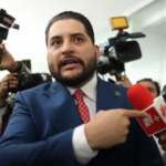VIDEO | Diputados federales Arturo Ávila y Carlos Gutiérrez Mancilla protagonizan pleito